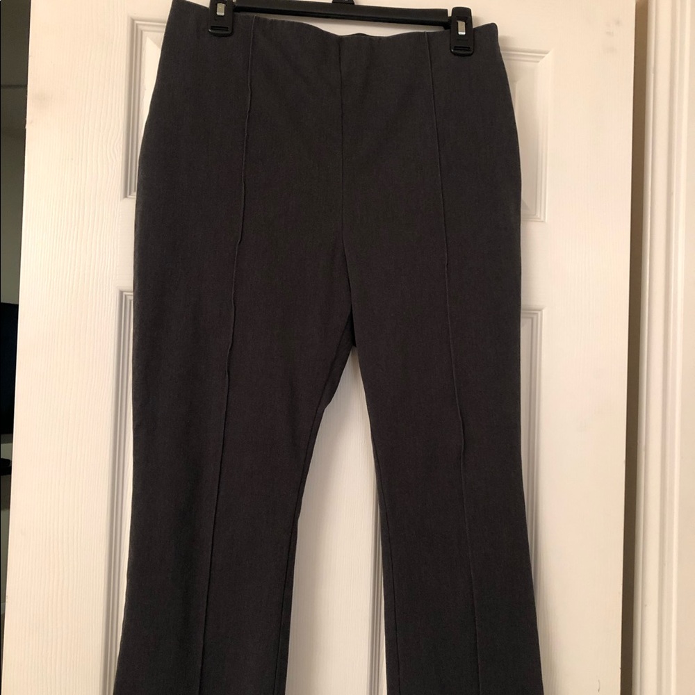 Loft Outlet 12p grey crop pants
